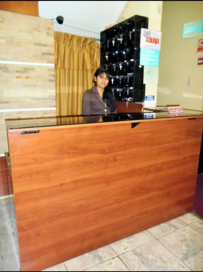 Hotel Ritzor Latacunga 3*,